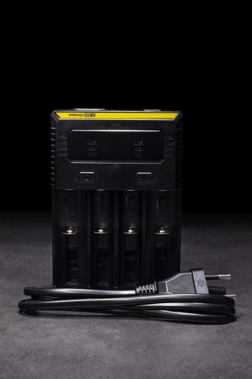 Chargeur 4 places NITECORE ICI ET VAP